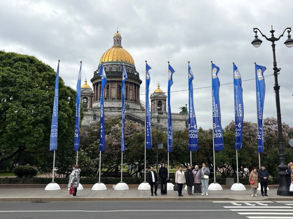  ПМЭФ 2026 ограничения движения 06 июня 2026, перекрытие улиц 05 июня, сужение проезжей части, запрет остановки, запрет проезда грузовиков в Петербурге
